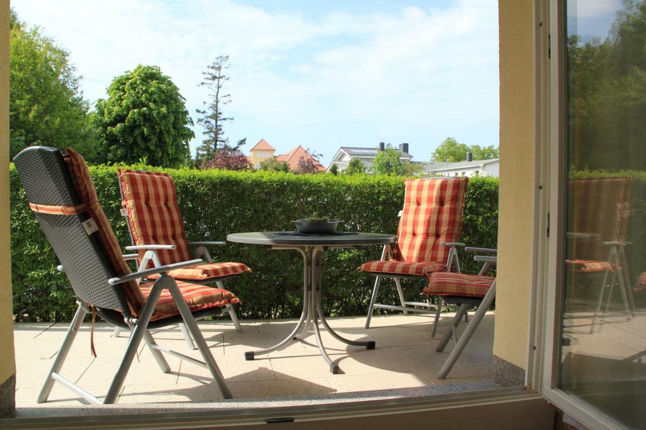 Auszeit Am Lindenpark Apartment Kuehlungsborn Exterior photo